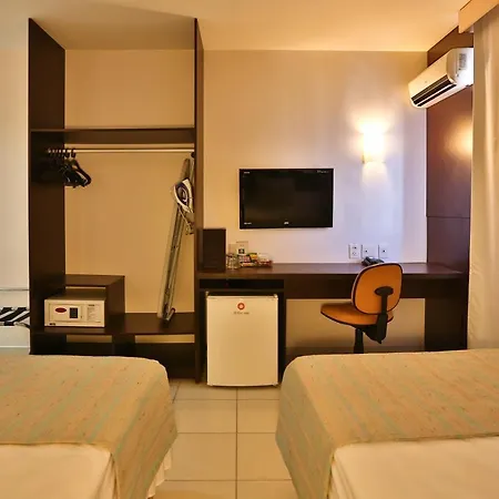 Comfort Hotel Goiania Exterior photo
